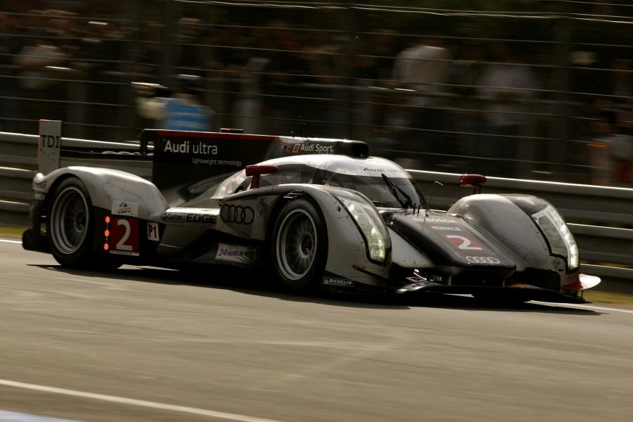  Audi R18 TDI Ultra Le Mans 24hr 2011 года  (фото 39 из 108)
